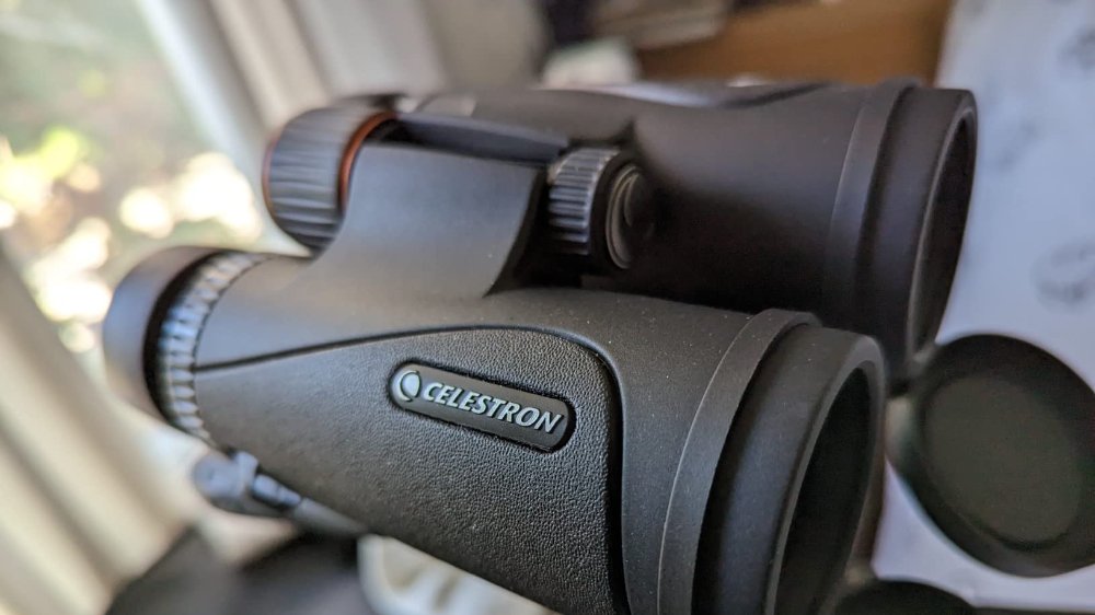 Celestron TrailSeeker 8x42 offers generous 17mm eye relief