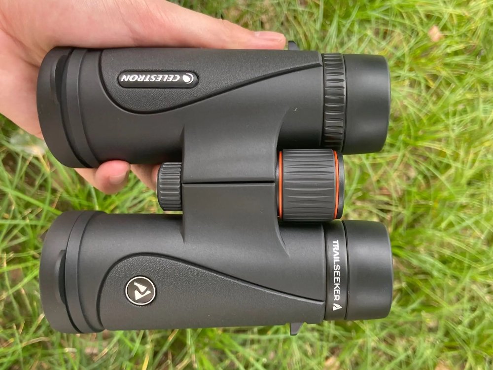 Review: Is Celestron TrailSeeker 8x42 worth buying?